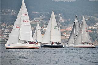 Portonovo recibe este sábado a la flota de la 8ª Regata Interclubes Ría de Pontevedra