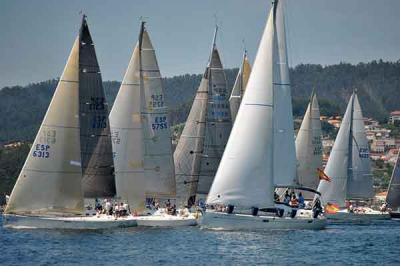 Siradella, Aguieira y Arroas encabezan la 18ª regata cruceros de Aguete - gran premio Deputación