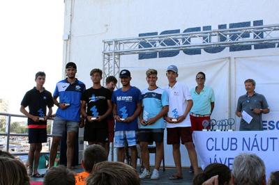 Un centenar de regatistas participan en el primer trofeo de la Semana de la Vela del Club Náutico de Jávea
