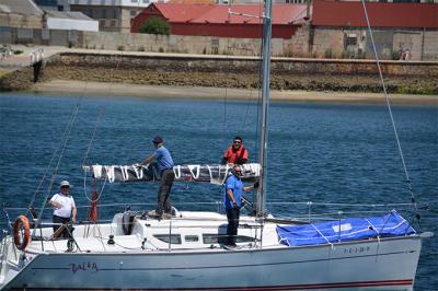 Unus, Balea Dous y Coveliño se imponen en la Regata Volta Ás Illas