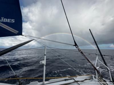 Sébastien Simon se coloca líder en el septimo día de regata de la Vendée Globe