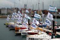 Toda la flota de de la  Mini Pavois, descxansa en Gijón