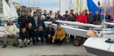 A pesar de haber solicitado tener una regata con salida desde el Club, como los cruceros, la clase Snipe se quedó sin prueba. A pesar de haber solicitado tener una regata con salida desde el Club, como los cruceros, la clase Snipe se quedó sin prueba.