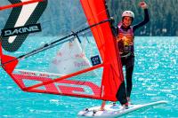 Ariadna Patiño, del CNA, subcampeona del mundo juvenil de iQFoil