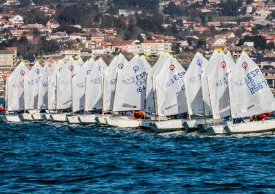 Baiona calienta motores para el Campeonato de España de Optimist con la Regata Cenor