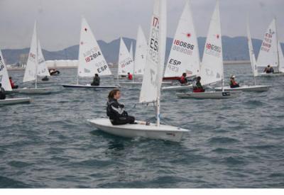 Buena participación pero mucha La inestabilidad meteorológica en la 65º Regata Magdalena del RCN Castellón