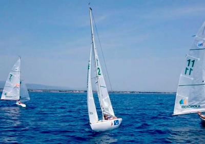 Circuito Iberdrola de Vela Paralímpica que se celebra en Cambrils desde hoy viernes hasta el próximo domingo 19 de junio.