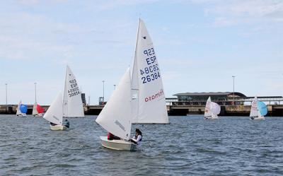 Comenzó en el Abra el III Trofeo Fhimasa en un día casi de verano