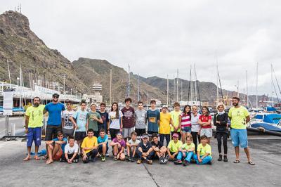 Concentración de la Federación Insular de Vela en el RCNT  