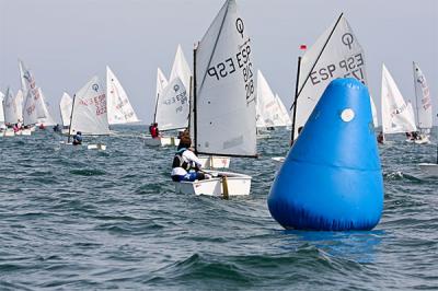 El Campeonato de Bizkaia de vela ligera se decidirá en el Abra el 29 y 30 de abril