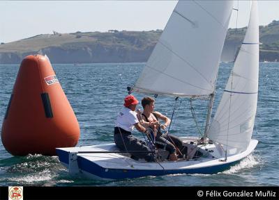 El Trofeo de Otoño  de Vela Ligera del RCAR ya tiene sus primeros líderes