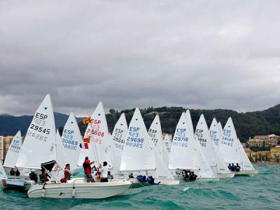 Empate canario en el arranque del Trofeo SM El Rey-75 Regata de Invierno – Copa de España de Snipe