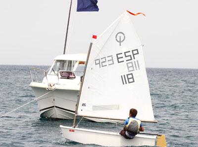 I Semana Náutica 'Ciudad de Melilla' de Vela Ligera (Clase Optimist). 2ª Jornada