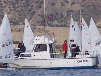 La falta de viento principal protagonista de la regata de Vela Infantil de la Semana Náutica de Alicante