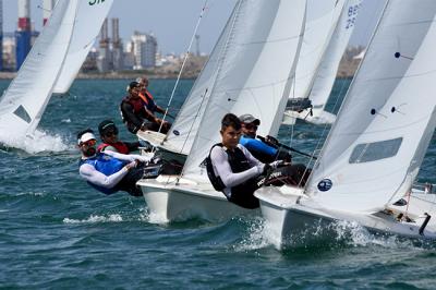 La Flota Snipe Cádiz celebra su “II Trofeo Aniversario” este fin de semana en la Bahía con más de 50 inscritos.