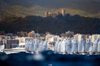La primera jornada de la Regata Audax Marina llena de velas la Bahía de Palma