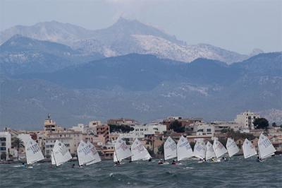 Los clubes de Mallorca se vuelcan en la IX Setmana de la Vela de Cala Gamba