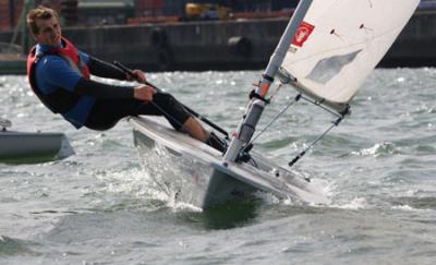 Los primeros vencedores de vela ligera se conocieron en el Abra en el Trofeo Guadalimar 