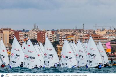 Martina Reino lidera el nacional ILCA 6 en Torrevieja