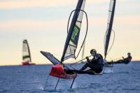 Pablo Astiazarán y Liv Häggström, ganadores del segundo evento de las Barcelona Foiling Winter Series