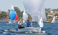 Pleno de Andrés Álvarez y Pablo García en la   primera jornada del Trofeo Baitra - Copa   Galicia de la Clase 420 de vela