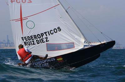 Pleno de Rafael Ruiz en las Regatas Semana Santa y Copa DUO de Patín a Vela