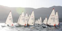 Portosín:El Comité de la Regata aprovecha hasta el último suspiro de Eolo para completar cuatro mangas en la Clasificatoria de ILCA