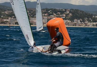 Rafael Rabasa primer líder del Campeonato de Cataluña de la clase Europe