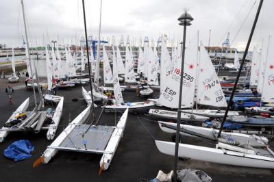 Suspendida por falta de viento en la bahía de Las Palmas de Gran Canaria, la 1ª jornada de la Semana Olímpica y el Campeonato de Europa de Snipe