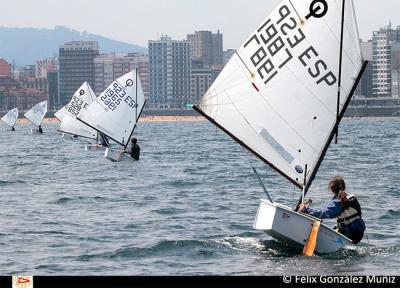 Trofeo de Verano de Vela Ligera del Real Club Astur de Regatas.