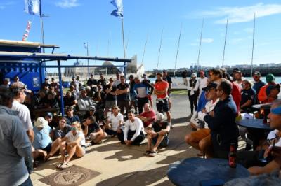 Un levante atemporalado deja en tierras de Cádiz a los a los Flying Dutchman