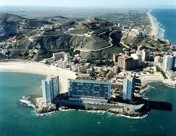Playa de L'Illa o de Los Olivos (Cullera)