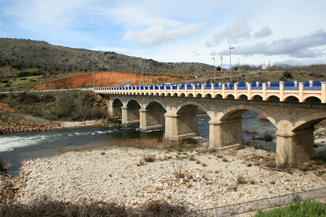 Puente del la carretera Avila-Plasencia