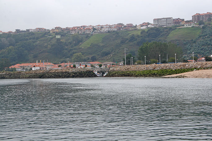 Bocana de la dársena deportiva