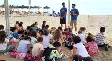 Cerca de mil estudiantes de primaria de Fuengirola participan en talleres sobre la conservación de las tortugas marinas Cerca de mil estudiantes de primaria de Fuengirola participan en talleres sobre la conservación de las tortugas marinas