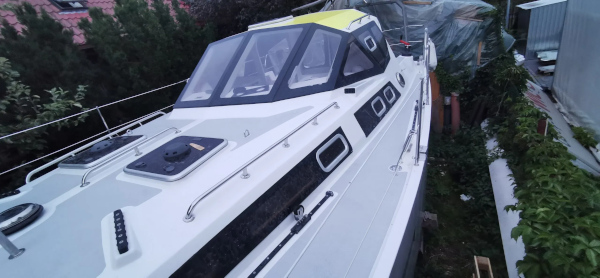 040624_PiotrCzarniecki-Boat01