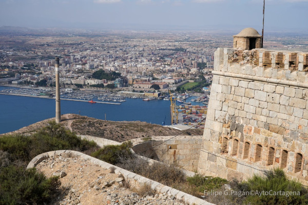 050924_Castillo-de-San-Julian-antenas-0011