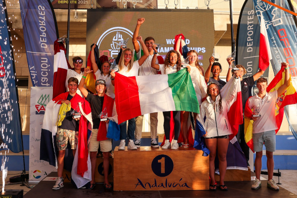 17_oto de familia campeones
