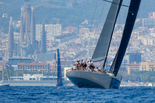 250924_BCN_bullitt AC75 Sagrada familia