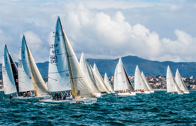 La-Liga-de-Otoño-Gestilar-J80-se-inauguró-hoy-en-Baiona---Foto-©-Rosana-Calvo