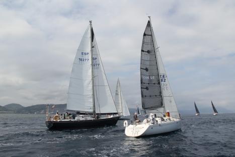 Salida Getxo rumbo Gijón Regata Aproches - Cantábrica - Trofeo Repsol_2