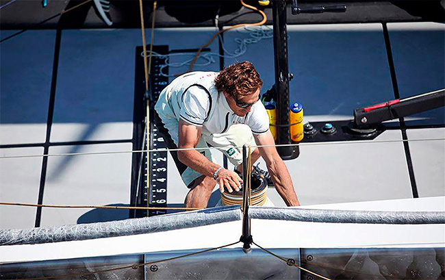 Víctor-Mariño-en-regata---Foto-©-Max-Ranchi