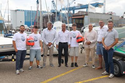 Galicia presenta a su Selección Juvenil de Pilotos de GT-15 de la Real Federación de Motonáutica