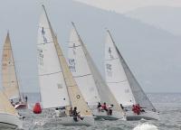 El ‘Freus’ de Christian Jauregui gana la primera prueba del año de J80m en el abra bilbaina
