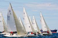 La flota J 80 se prepara en el Campeonato de Bizkaia- II Copa Aguinaga para la Copa España en el Abra