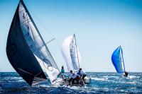 Noticia domina y Mercedes-Benz Sailing Team no pierde de vista el podio en el Open de España de J70