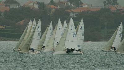 Oxital comienza mandando en el último trofeo de la temporada de la clase j80 santanderina Oxital comienza mandando en el último trofeo de la temporada de la clase j80 santanderina