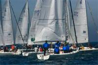 Racano y Matrako se repartieron las victorias en la segunda tirada del trofeo DS de J80