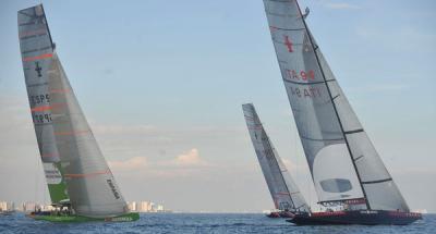 Alinghi impone su poderío en la regata anual del CNEV