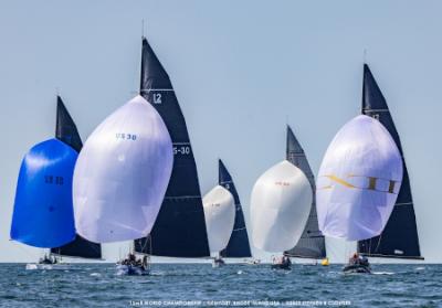 Los  Clase 12 Metros se volverán a reunir en 2024 con motivo de la 17ª Regata Puig Vela Clàssica Barcelona 